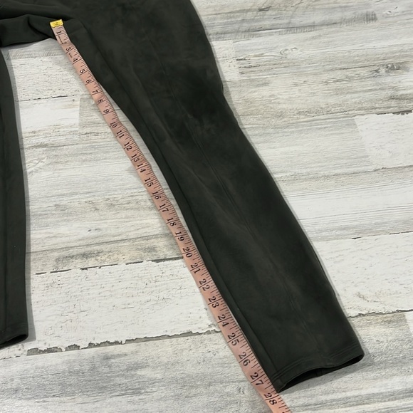 Spanx High Rise Faux Suede Leggings In Olive Green Size M - Picture 8 of 8